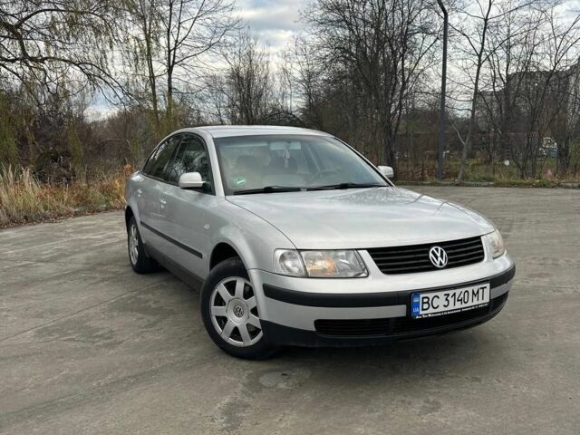 Серый Фольксваген Пассат, объемом двигателя 1.6 л и пробегом 189 тыс. км за 4400 $, фото 1 на Automoto.ua