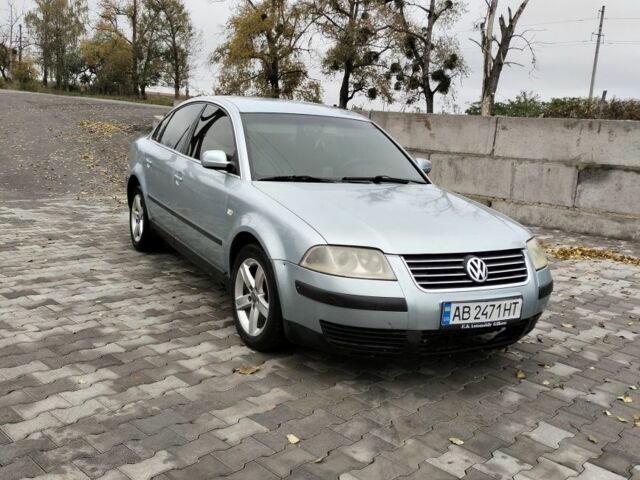 Серый Фольксваген Пассат, объемом двигателя 1.8 л и пробегом 290 тыс. км за 3100 $, фото 1 на Automoto.ua