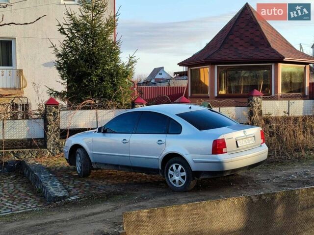Сірий Фольксваген Пассат, об'ємом двигуна 1.6 л та пробігом 250 тис. км за 4400 $, фото 1 на Automoto.ua