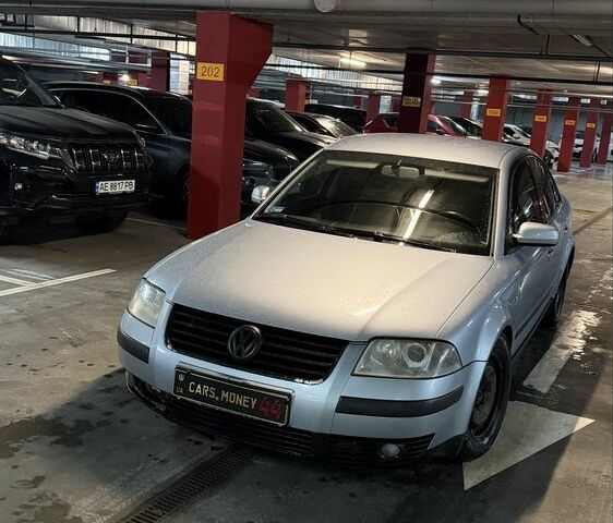 Серый Фольксваген Пассат, объемом двигателя 1.9 л и пробегом 314 тыс. км за 2600 $, фото 1 на Automoto.ua