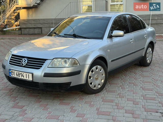 Серый Фольксваген Пассат, объемом двигателя 1.6 л и пробегом 201 тыс. км за 4650 $, фото 1 на Automoto.ua