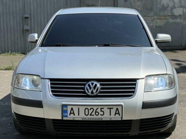 Серый Фольксваген Пассат, объемом двигателя 1.6 л и пробегом 297 тыс. км за 5200 $, фото 1 на Automoto.ua