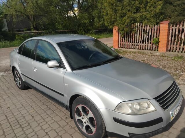 Серый Фольксваген Пассат, объемом двигателя 0 л и пробегом 263 тыс. км за 3800 $, фото 1 на Automoto.ua