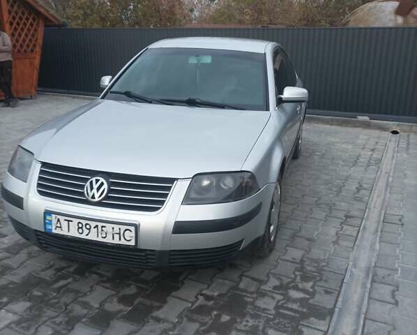 Серый Фольксваген Пассат, объемом двигателя 1.6 л и пробегом 316 тыс. км за 3500 $, фото 1 на Automoto.ua