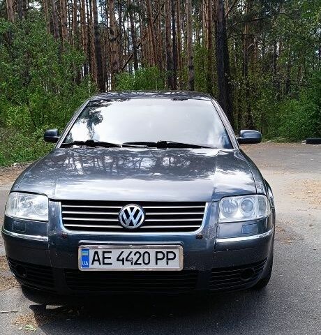 Сірий Фольксваген Пассат, об'ємом двигуна 2.5 л та пробігом 430 тис. км за 3400 $, фото 1 на Automoto.ua