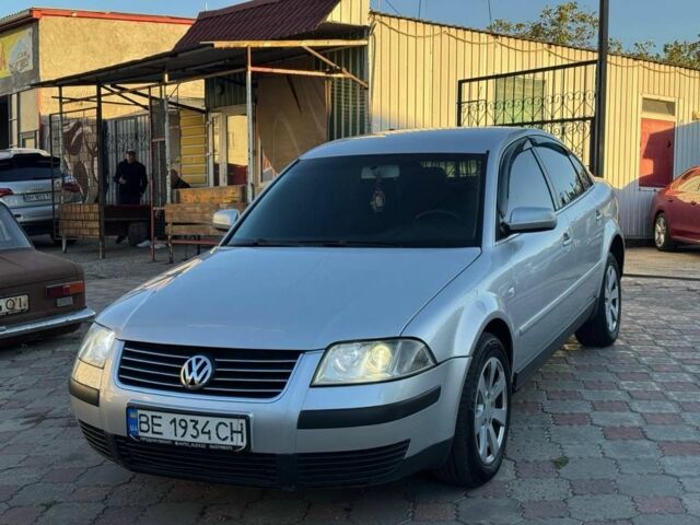 Серый Фольксваген Пассат, объемом двигателя 2.8 л и пробегом 330 тыс. км за 3899 $, фото 1 на Automoto.ua