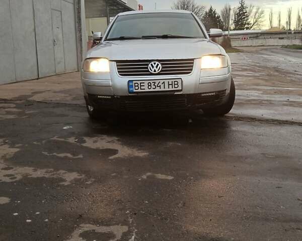 Серый Фольксваген Пассат, объемом двигателя 1.9 л и пробегом 400 тыс. км за 3600 $, фото 1 на Automoto.ua