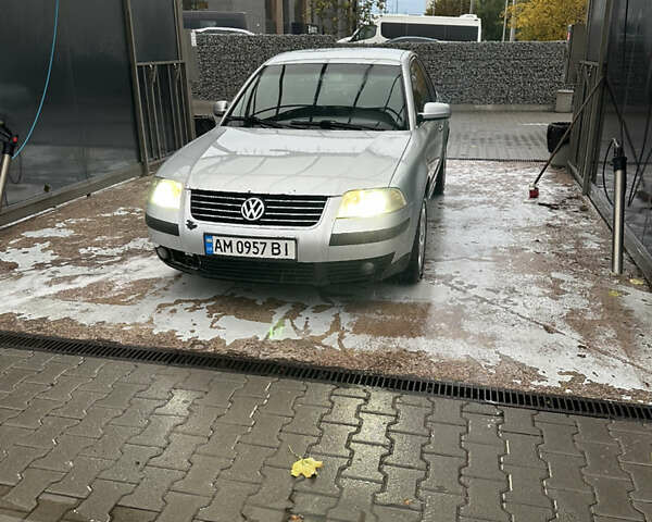 Серый Фольксваген Пассат, объемом двигателя 1.9 л и пробегом 428 тыс. км за 3800 $, фото 1 на Automoto.ua