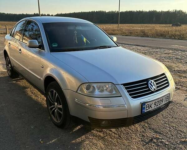 Серый Фольксваген Пассат, объемом двигателя 1.78 л и пробегом 314 тыс. км за 4400 $, фото 1 на Automoto.ua