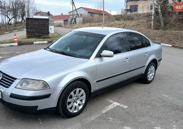 Серый Фольксваген Пассат, объемом двигателя 1.9 л и пробегом 414 тыс. км за 4100 $, фото 1 на Automoto.ua