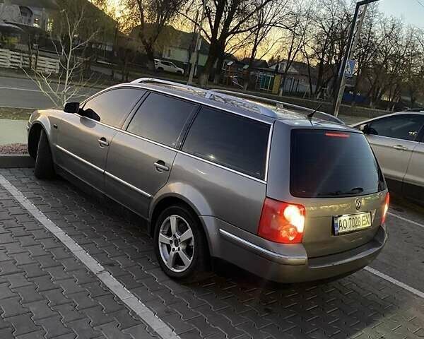 Серый Фольксваген Пассат, объемом двигателя 2.5 л и пробегом 650 тыс. км за 4250 $, фото 1 на Automoto.ua