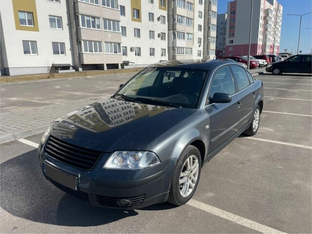 Сірий Фольксваген Пассат, об'ємом двигуна 1.9 л та пробігом 299 тис. км за 1850 $, фото 1 на Automoto.ua