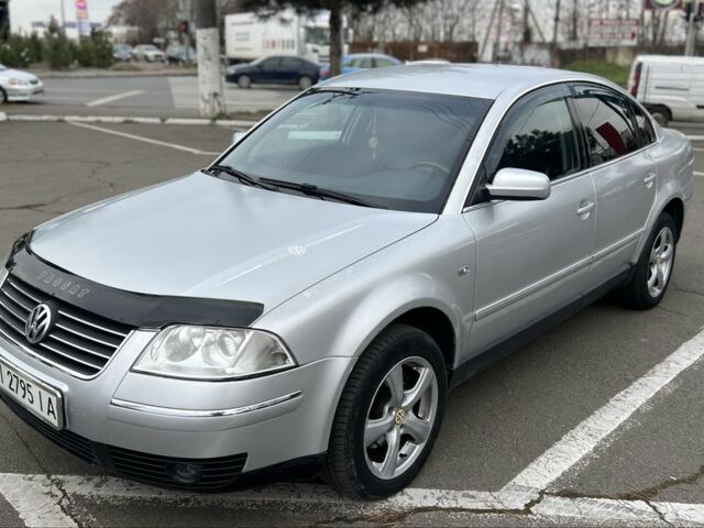 Сірий Фольксваген Пассат, об'ємом двигуна 1.8 л та пробігом 320 тис. км за 3950 $, фото 1 на Automoto.ua