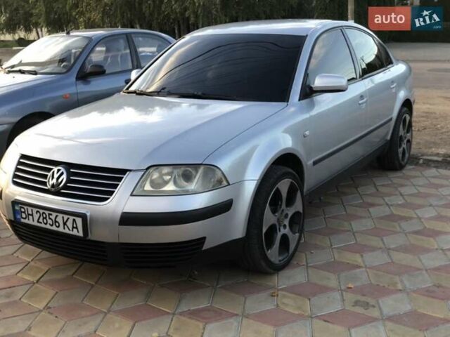 Серый Фольксваген Пассат, объемом двигателя 1.8 л и пробегом 277 тыс. км за 5200 $, фото 1 на Automoto.ua