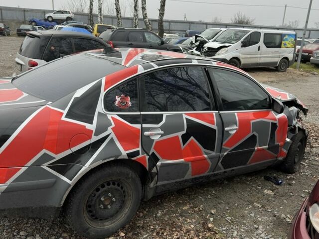 Сірий Фольксваген Пассат, об'ємом двигуна 1.8 л та пробігом 342 тис. км за 2000 $, фото 1 на Automoto.ua