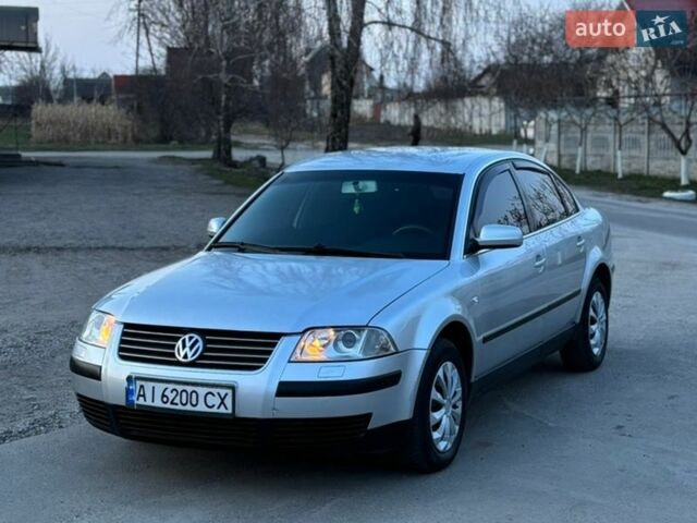 Серый Фольксваген Пассат, объемом двигателя 1.9 л и пробегом 182 тыс. км за 2800 $, фото 1 на Automoto.ua
