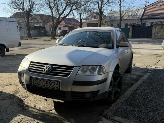 Серый Фольксваген Пассат, объемом двигателя 1.9 л и пробегом 375 тыс. км за 2767 $, фото 1 на Automoto.ua