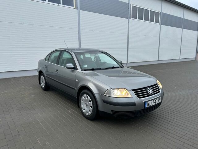 Сірий Фольксваген Пассат, об'ємом двигуна 0 л та пробігом 278 тис. км за 1900 $, фото 1 на Automoto.ua