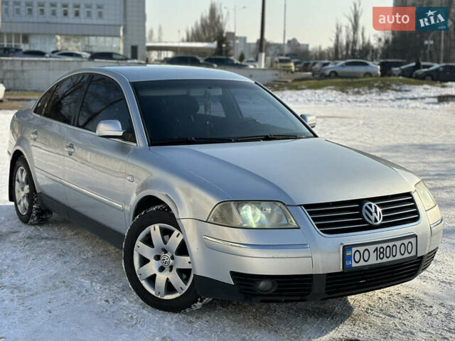 Сірий Фольксваген Пассат, об'ємом двигуна 1.8 л та пробігом 248 тис. км за 5700 $, фото 1 на Automoto.ua