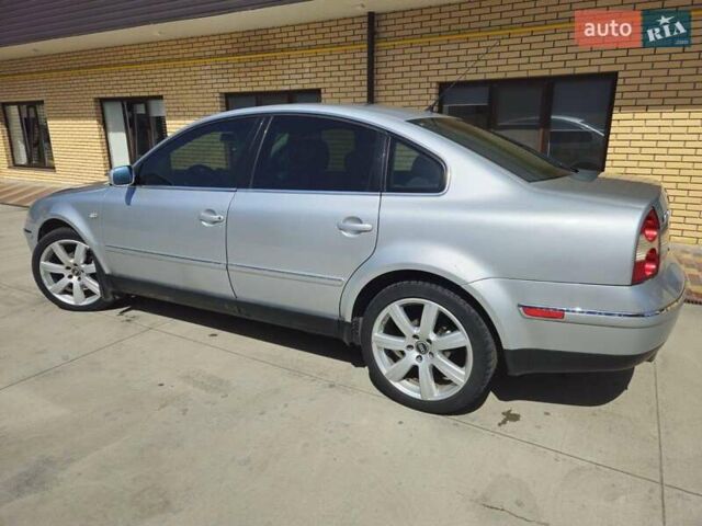 Серый Фольксваген Пассат, объемом двигателя 1.78 л и пробегом 285 тыс. км за 3600 $, фото 1 на Automoto.ua