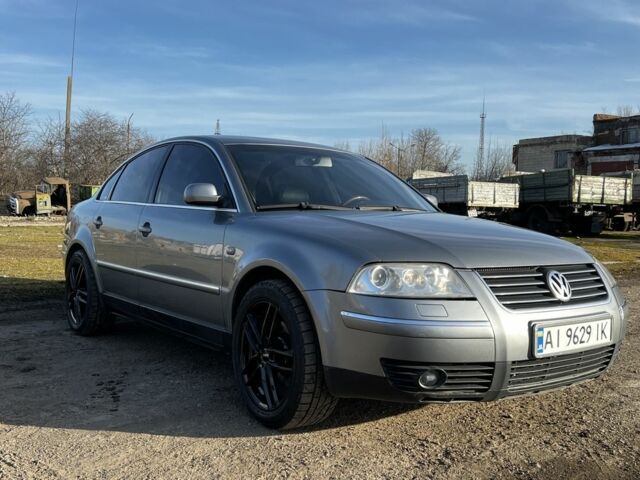 Серый Фольксваген Пассат, объемом двигателя 2.3 л и пробегом 397 тыс. км за 5000 $, фото 1 на Automoto.ua