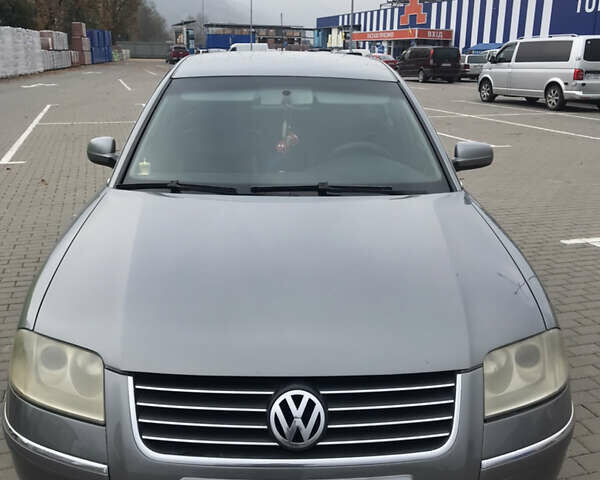 Серый Фольксваген Пассат, объемом двигателя 1.8 л и пробегом 273 тыс. км за 5200 $, фото 1 на Automoto.ua