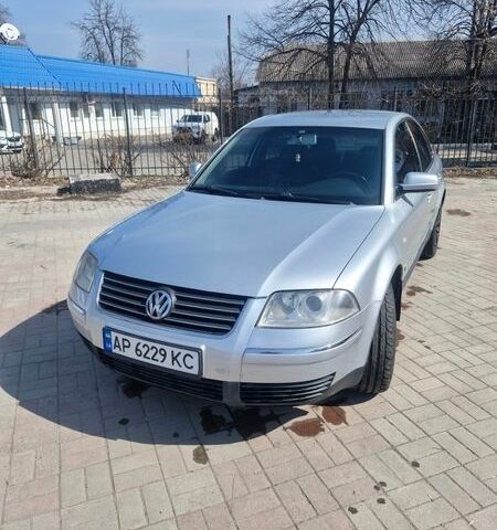 Серый Фольксваген Пассат, объемом двигателя 1.8 л и пробегом 318 тыс. км за 5200 $, фото 1 на Automoto.ua