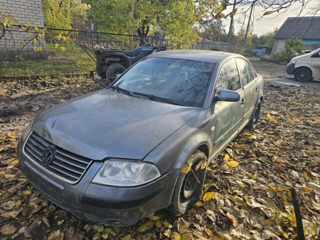 Сірий Фольксваген Пассат, об'ємом двигуна 2 л та пробігом 400 тис. км за 1300 $, фото 1 на Automoto.ua