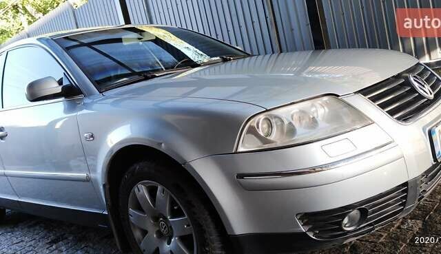 Серый Фольксваген Пассат, объемом двигателя 2.77 л и пробегом 143 тыс. км за 5300 $, фото 1 на Automoto.ua