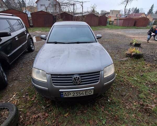 Серый Фольксваген Пассат, объемом двигателя 2 л и пробегом 251 тыс. км за 3000 $, фото 1 на Automoto.ua