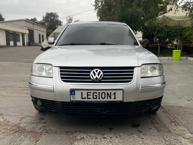 Серый Фольксваген Пассат, объемом двигателя 1.8 л и пробегом 355 тыс. км за 4200 $, фото 1 на Automoto.ua