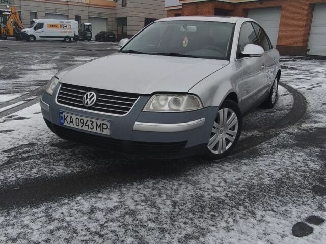 Серый Фольксваген Пассат, объемом двигателя 2.8 л и пробегом 310 тыс. км за 2700 $, фото 1 на Automoto.ua