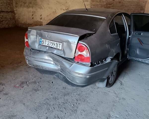 Сірий Фольксваген Пассат, об'ємом двигуна 1.98 л та пробігом 280 тис. км за 3000 $, фото 1 на Automoto.ua