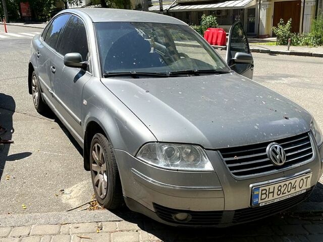 Серый Фольксваген Пассат, объемом двигателя 1.8 л и пробегом 539 тыс. км за 4500 $, фото 1 на Automoto.ua