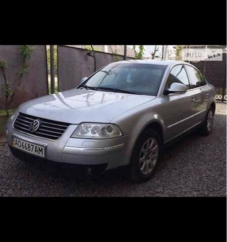 Сірий Фольксваген Пассат, об'ємом двигуна 1.8 л та пробігом 225 тис. км за 4550 $, фото 1 на Automoto.ua
