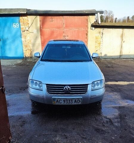 Серый Фольксваген Пассат, объемом двигателя 1.78 л и пробегом 265 тыс. км за 5000 $, фото 1 на Automoto.ua