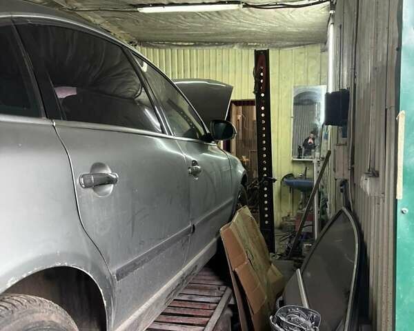 Сірий Фольксваген Пассат, об'ємом двигуна 1.9 л та пробігом 360 тис. км за 2200 $, фото 1 на Automoto.ua