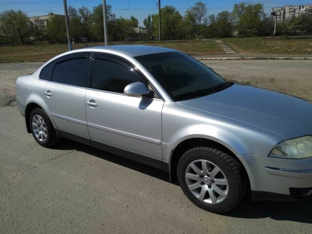 Сірий Фольксваген Пассат, об'ємом двигуна 1.8 л та пробігом 211 тис. км за 6500 $, фото 1 на Automoto.ua