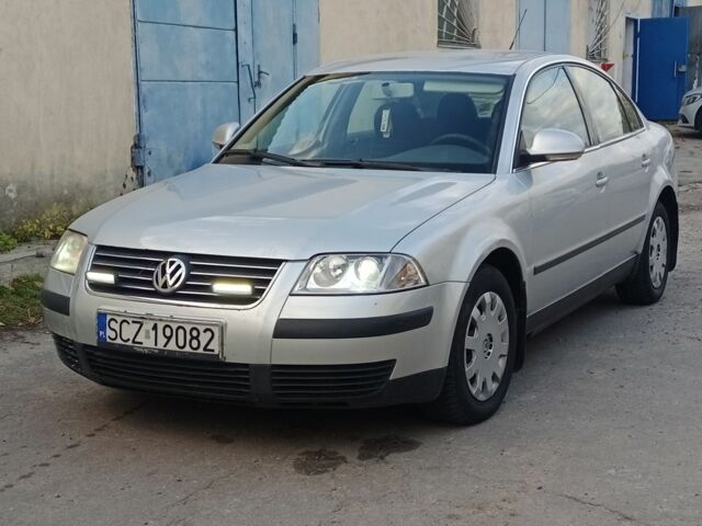 Серый Фольксваген Пассат, объемом двигателя 0 л и пробегом 245 тыс. км за 2100 $, фото 1 на Automoto.ua