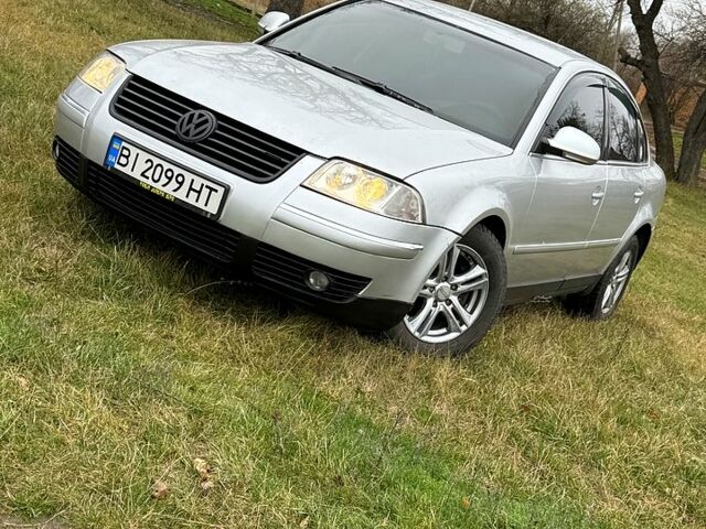 Серый Фольксваген Пассат, объемом двигателя 1.8 л и пробегом 300 тыс. км за 4300 $, фото 1 на Automoto.ua