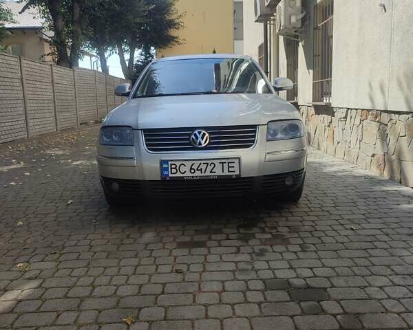 Серый Фольксваген Пассат, объемом двигателя 1.8 л и пробегом 240 тыс. км за 5300 $, фото 1 на Automoto.ua