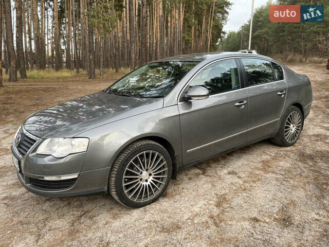 Сірий Фольксваген Пассат, об'ємом двигуна 1.98 л та пробігом 285 тис. км за 7000 $, фото 1 на Automoto.ua