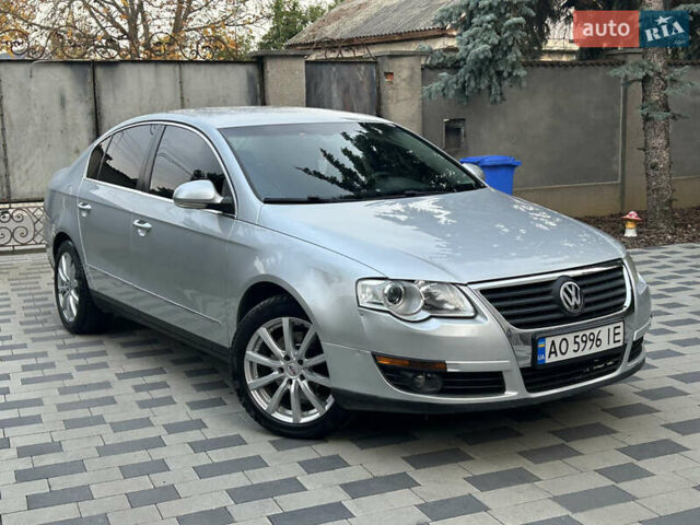 Сірий Фольксваген Пассат, об'ємом двигуна 2 л та пробігом 251 тис. км за 4999 $, фото 1 на Automoto.ua