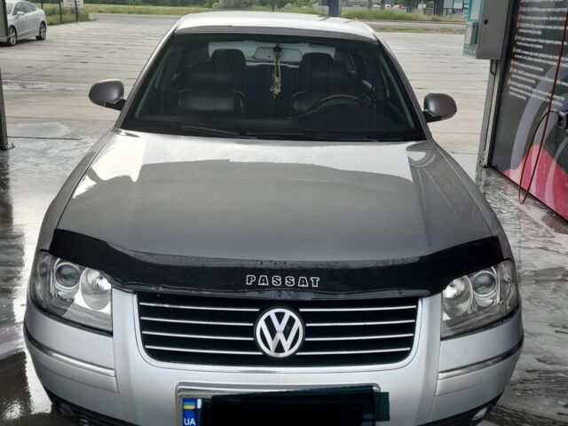 Сірий Фольксваген Пассат, об'ємом двигуна 2.8 л та пробігом 311 тис. км за 3000 $, фото 1 на Automoto.ua