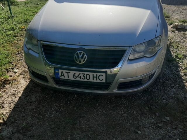 Серый Фольксваген Пассат, объемом двигателя 1.6 л и пробегом 280 тыс. км за 4000 $, фото 1 на Automoto.ua