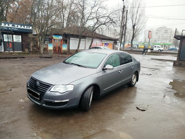 Серый Фольксваген Пассат, объемом двигателя 2 л и пробегом 401 тыс. км за 3500 $, фото 1 на Automoto.ua