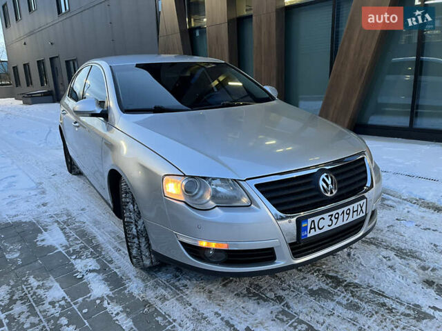 Серый Фольксваген Пассат, объемом двигателя 2 л и пробегом 320 тыс. км за 5900 $, фото 1 на Automoto.ua