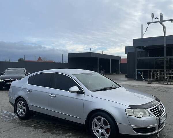 Серый Фольксваген Пассат, объемом двигателя 1.98 л и пробегом 270 тыс. км за 5000 $, фото 1 на Automoto.ua