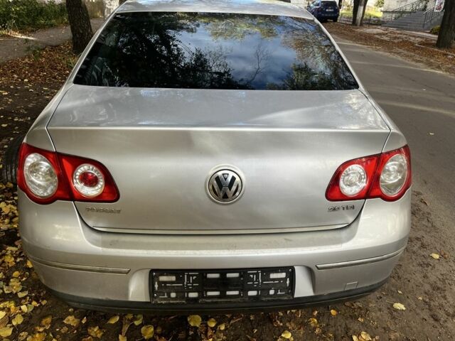 Сірий Фольксваген Пассат, об'ємом двигуна 2 л та пробігом 190 тис. км за 3849 $, фото 1 на Automoto.ua