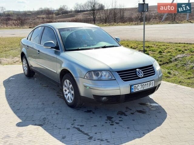 Серый Фольксваген Пассат, объемом двигателя 1.9 л и пробегом 445 тыс. км за 4800 $, фото 1 на Automoto.ua